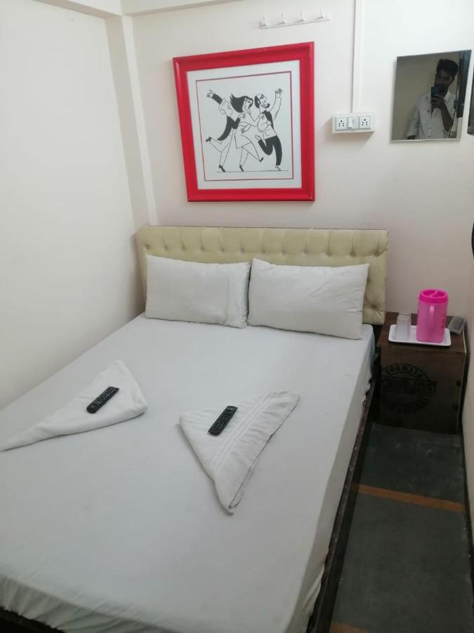 Hotel Kaina Residency Vashi ภายนอก รูปภาพ